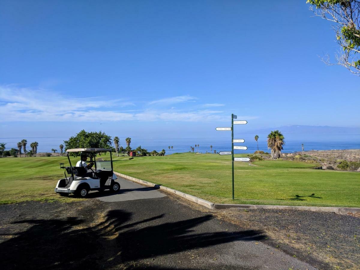 Oh La Life! Magnolia Golf Susana Адехе Экстерьер фото