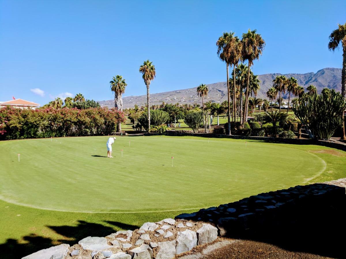 Oh La Life! Magnolia Golf Susana Адехе Экстерьер фото